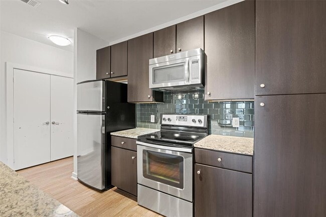 Building Photo - 1900 Barton Springs Rd