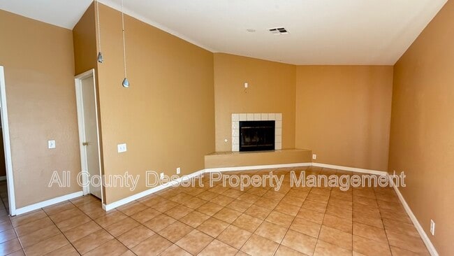 Foto del edificio - 79891 Ave 42