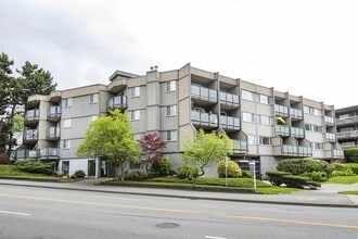 Building Photo - 212 Forbes Av