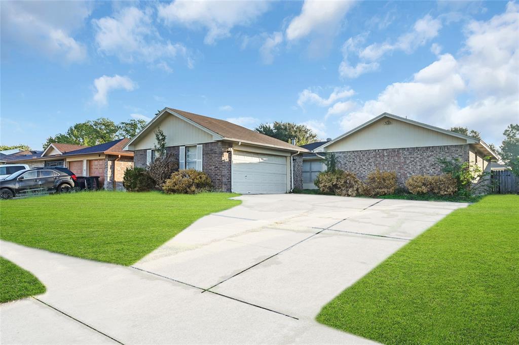 1434 Macclesby Ln, Channelview, TX 77530 House Rental in Channelview