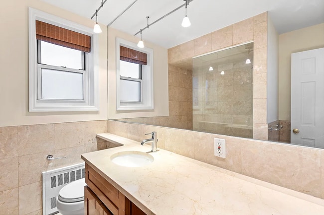 Foto del edificio - 59 E 73rd St