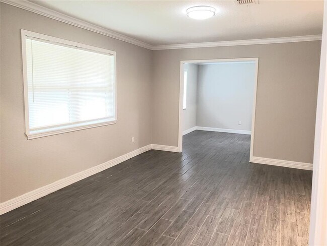 Building Photo - 2330 Joel Wheaton Rd