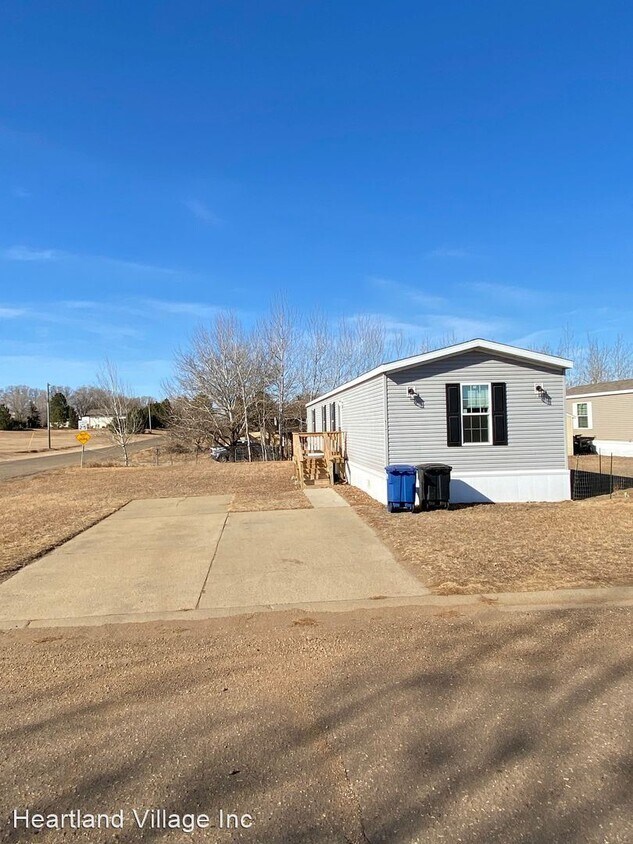 Foto principal - 3 br, 2 bath House - 932 Southview Ave
