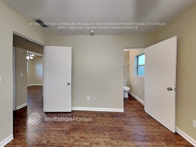 Foto del edificio - 2631 Ambergate Rd