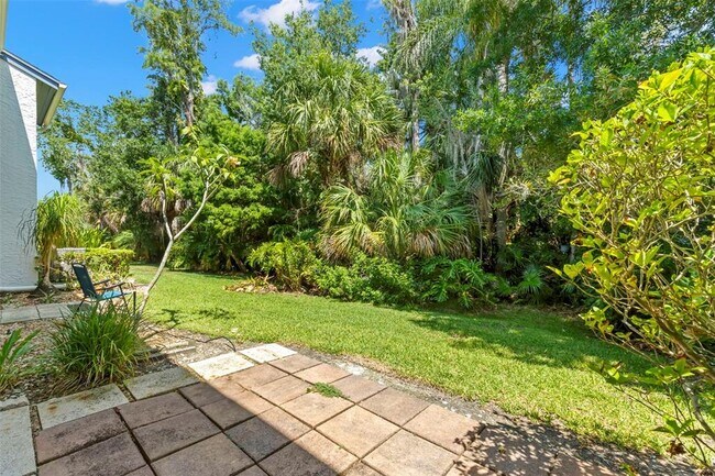 Foto del edificio - 121 Cypress Ln