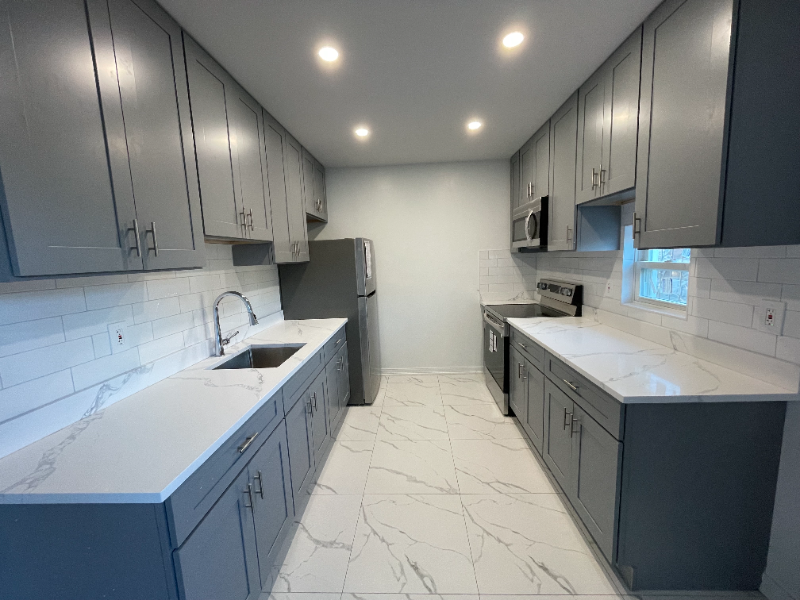 Foto principal - 3985 Saxon Ave