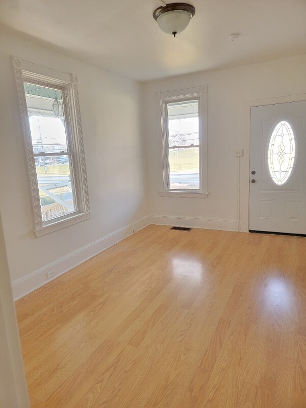 320 Manor Ave, Millersville, PA 17551 House Rental in Millersville