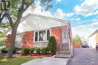Building Photo - 3567 Queenston Dr