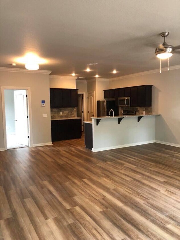 Open Floor Plan - 200 Sandbar Ln