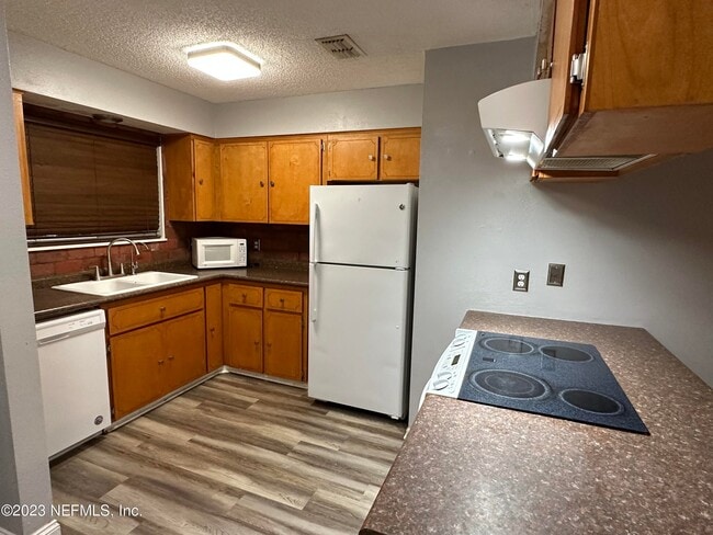 Photo - 11608 Dunes Way Dr N House