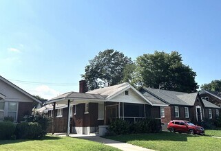 Building Photo - 903 N Belvedere Blvd