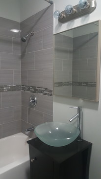 Refinished bathroom - 2722 W 35th Pl