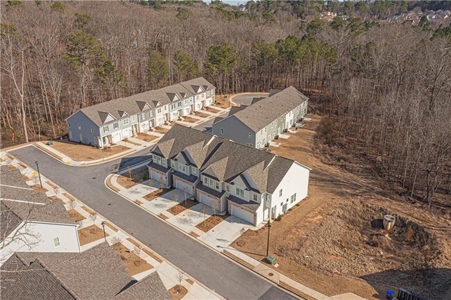 Building Photo - 2255 Rosemary Park Ln