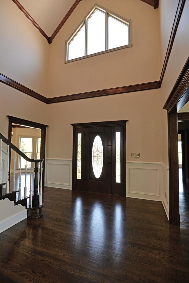 Building Photo - 442 Bellfounte Rd NE