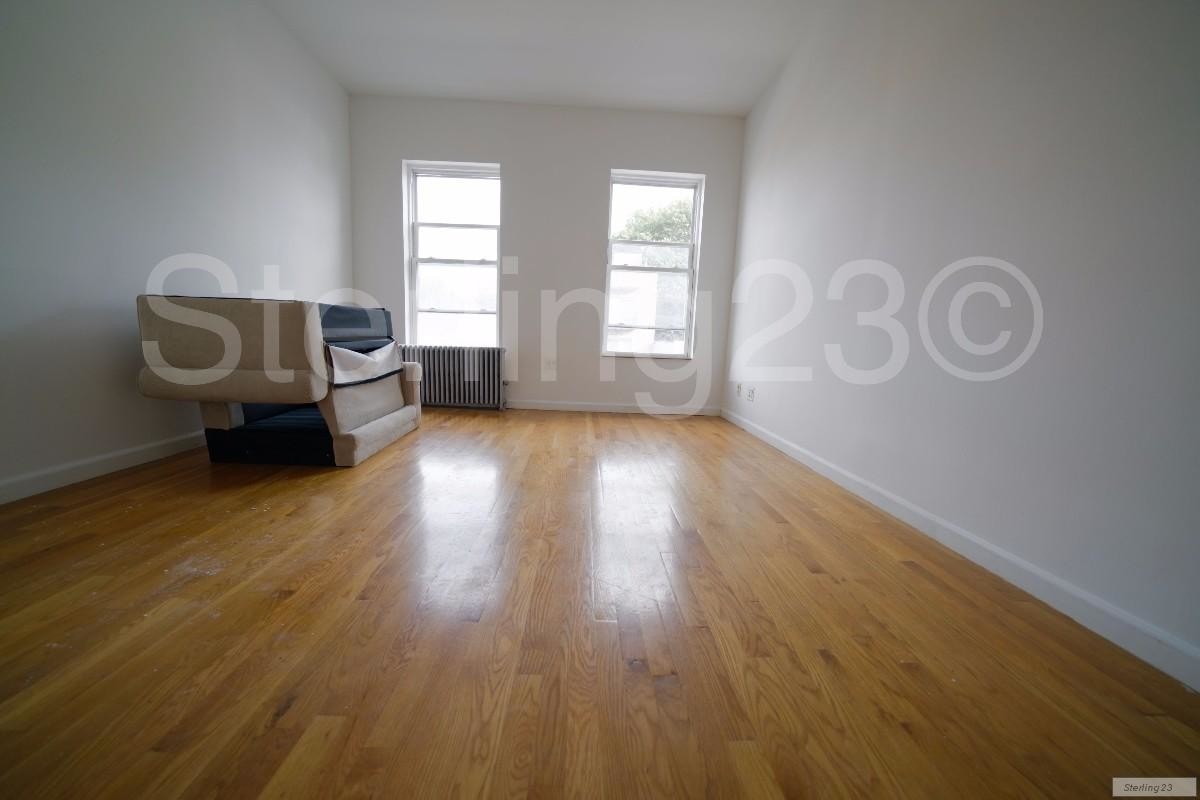 Primary Photo - 2548 23rd St