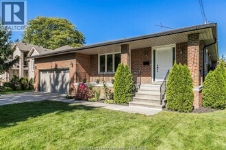 Building Photo - 950 Kennedy Dr W