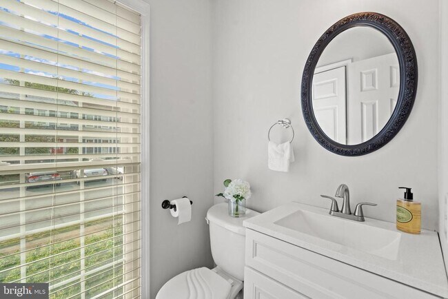 Foto del edificio - 9932 Longford Ct