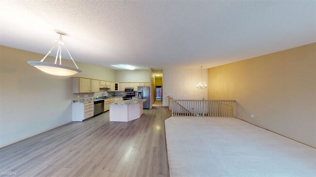 Building Photo - 3 br, 3 bath Townhome - 1092 Westwood St