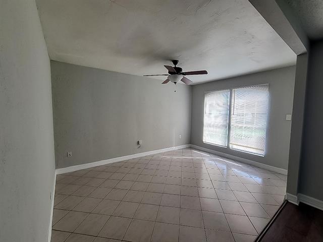 Building Photo - 1225 Harrison Ln
