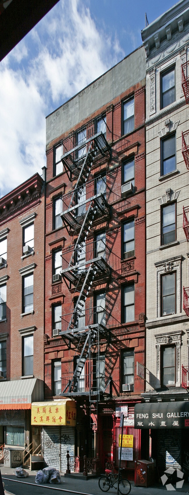 Building Photo - 109 Eldridge St