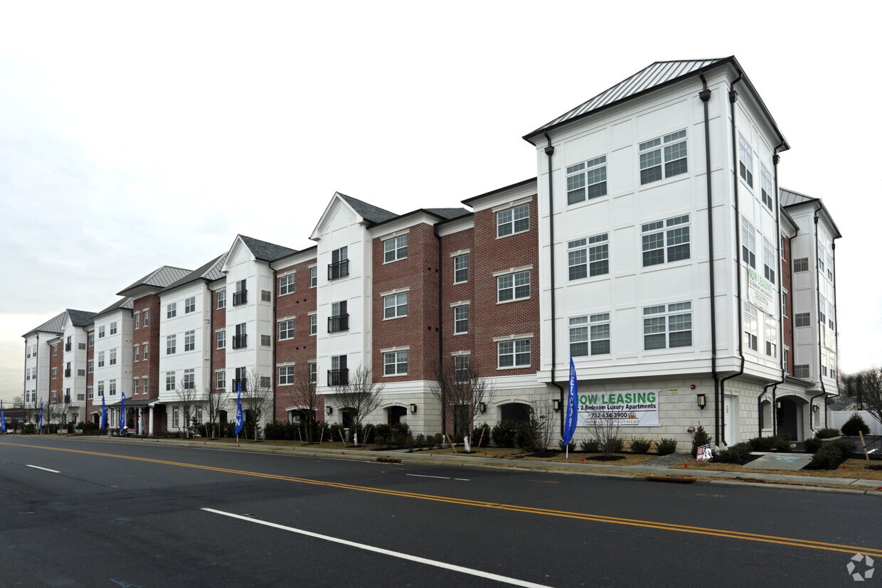 444 New Construction Apartments Iselin Nj Apartments Com