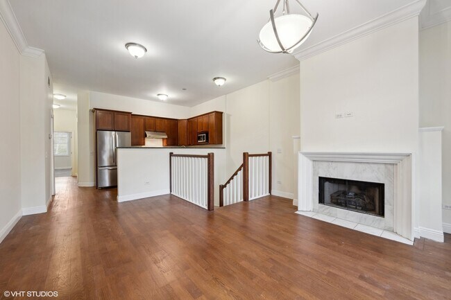 Foto del edificio - 1711 N Sheffield Ave