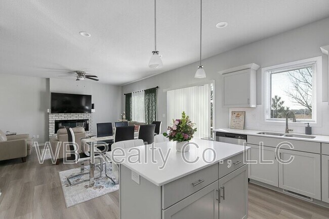 Foto del edificio - 4736 NW 167th St