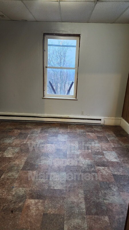 Foto del edificio - 422 City Ave