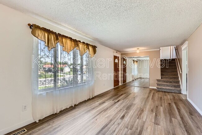 Foto del edificio - 3866 E 116th Ave