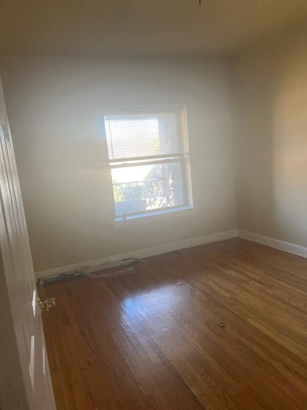 Foto del edificio - 5315 W Washington Blvd