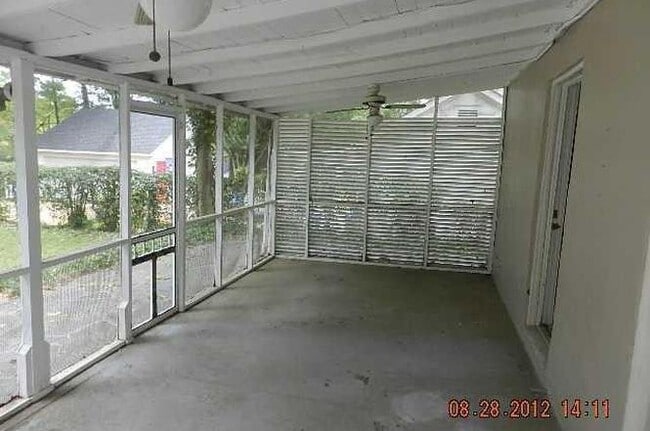 Foto del edificio - 131 Glendale Ave SE