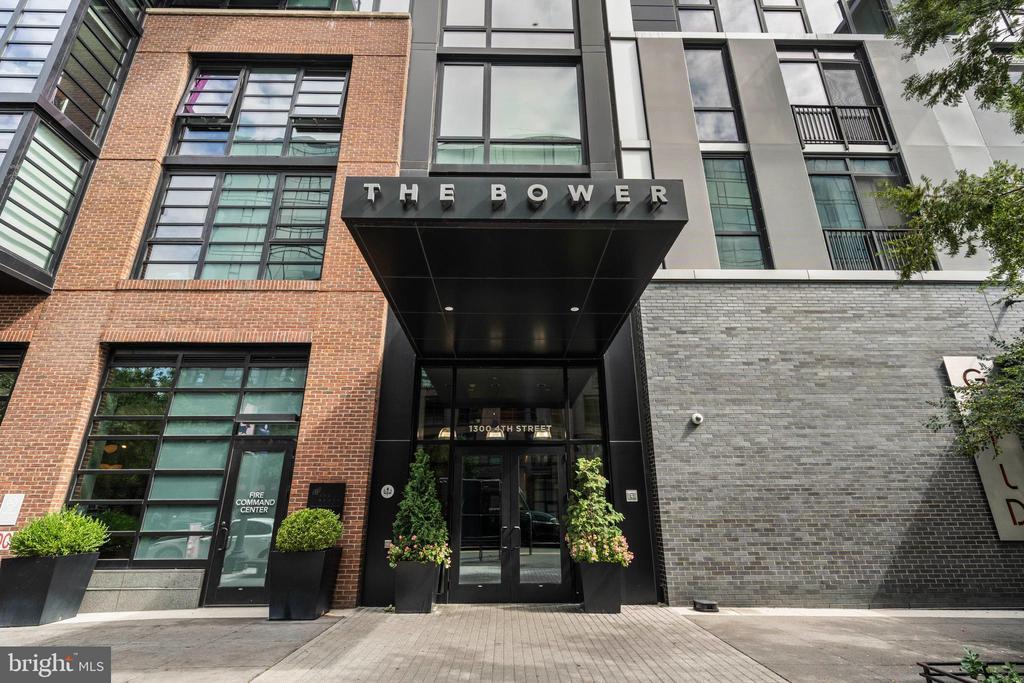 Primary Photo - 1300 4th St SE