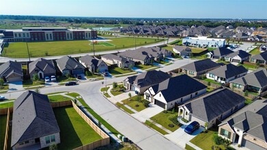 Building Photo - 9018 Moose Trl