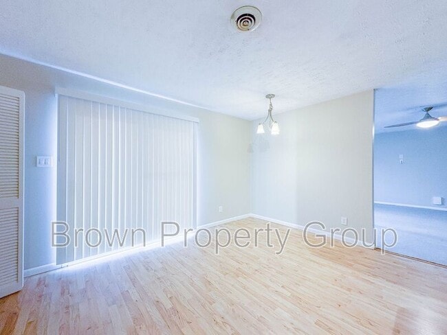 Building Photo - 6552 Grist Mill Rd