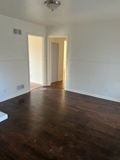 Foto del edificio - 4034 Beauchamp Cove