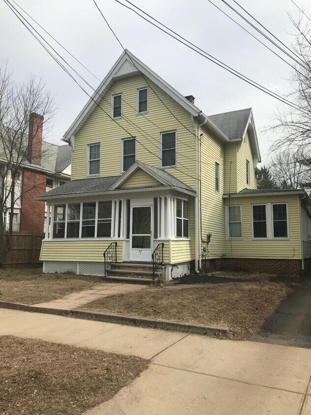217 Alden Ave, New Haven, CT 06515 House Rental in New Haven, CT
