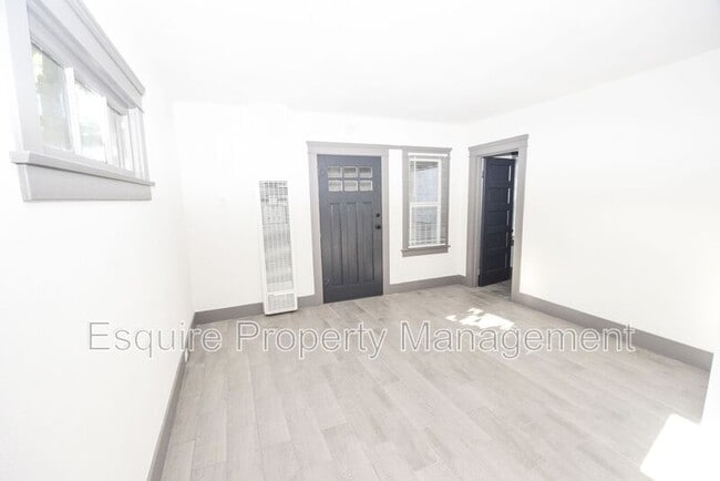 Foto del edificio - 407 Ojai Rd