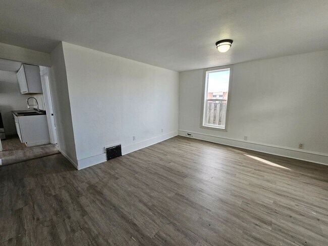 Foto del edificio - 415 12th St SE