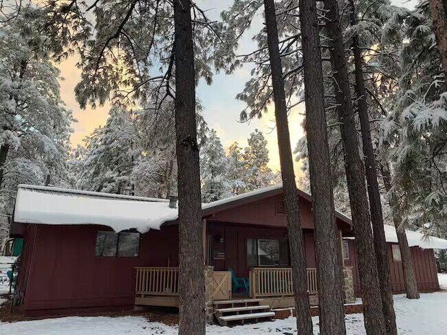 Foto del edificio - 2957 Autumn Dr