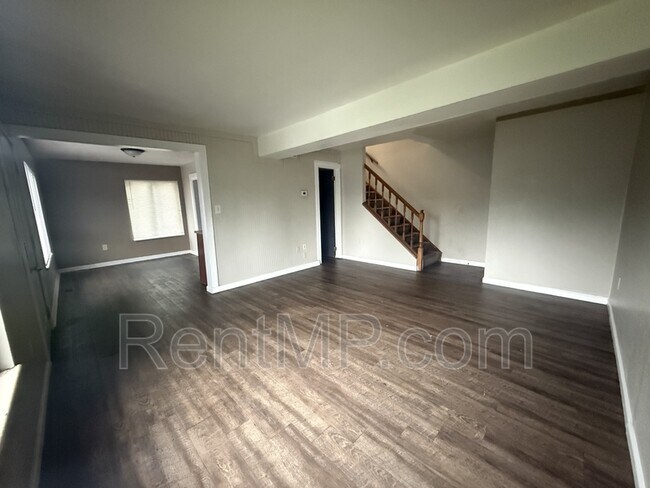 Foto del edificio - 1825 South Dr