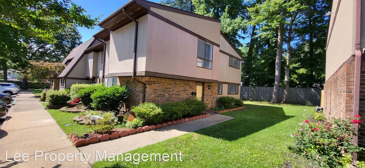 Foto principal - 3 br, 2.5 bath House - 1024 Willow Green D...