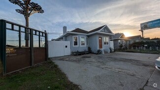 Building Photo - 2827 Imperial Ave
