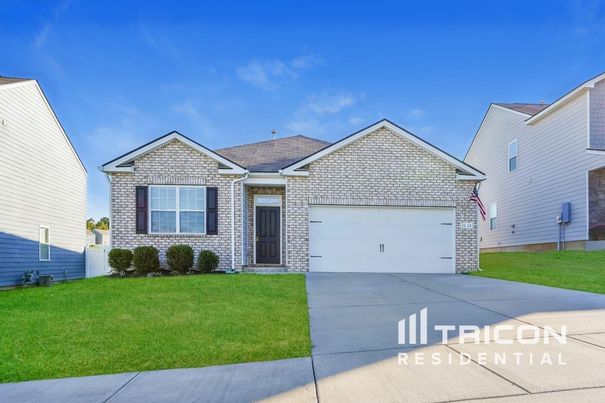 Foto principal - 1113 Woodbridge Blvd