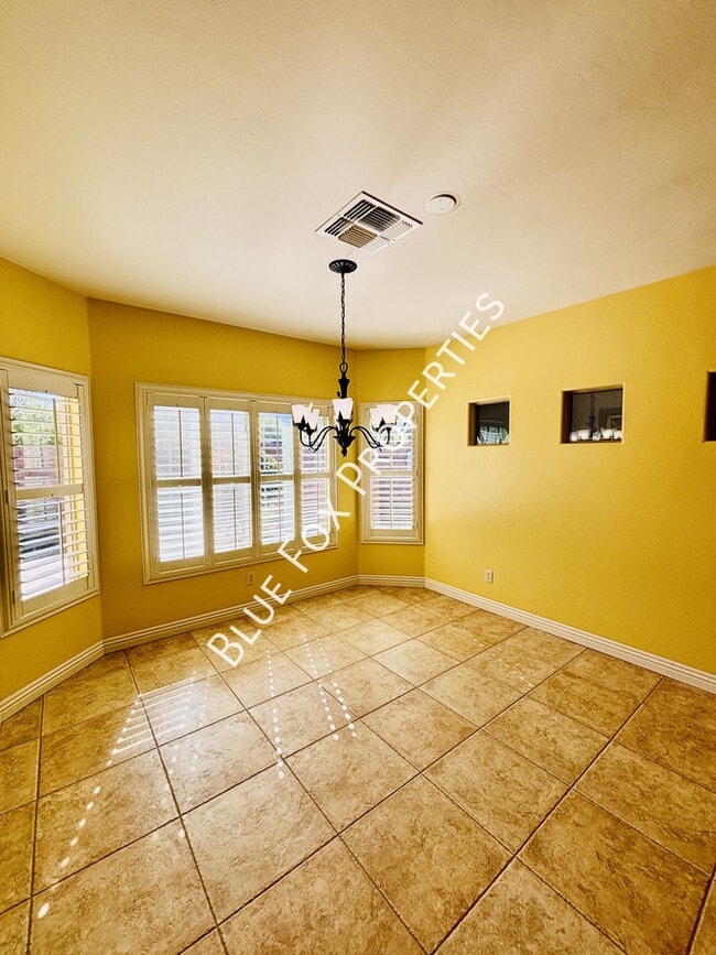 Foto del edificio - 11678 N Red Creek Pl