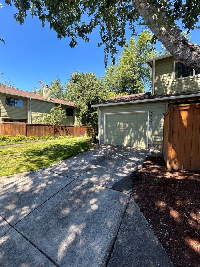 Building Photo - Beautiful 2 Bedroom Home In The Churchill ...