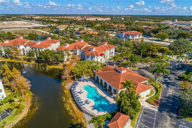 Foto del edificio - 23500 Walden Center Dr