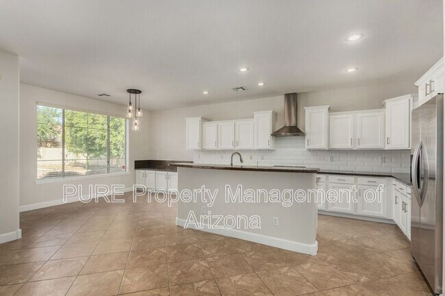 Foto del edificio - 3311 S Sunland Dr