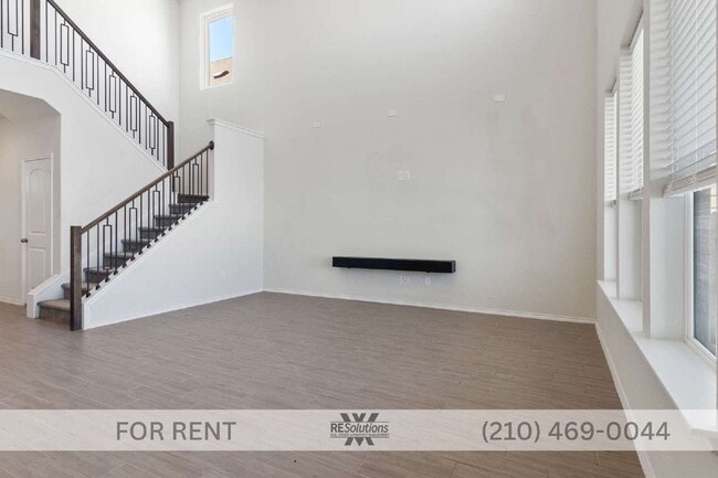 Foto del edificio - "Spacious 4-Bedroom Retreat with 3 Full Baths – 2700 Sq Ft of Comfort on Wild Bloom Road, Seguin!"