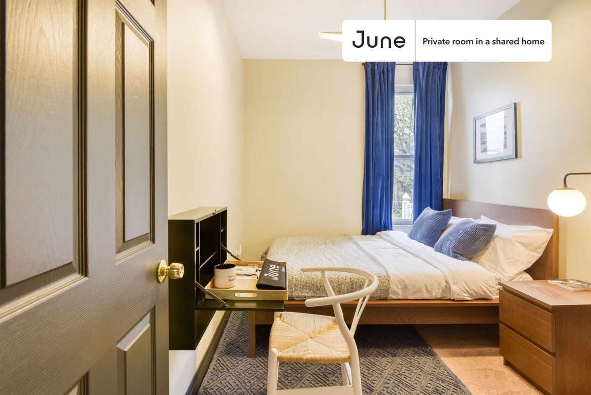 Private bedroom in 5 bed/2 bath Home - Private bedroom in 5 bed/2 bath Home