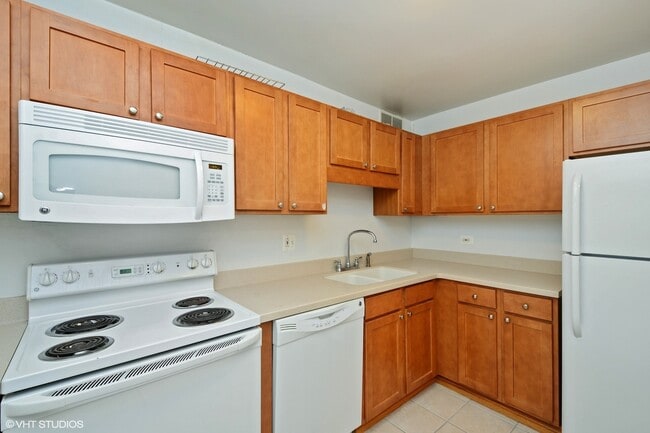 Foto del edificio - 211 E Ohio St